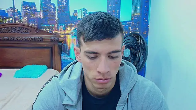 DEIBY BABY online show from October 12, 2025, 9:27 pm