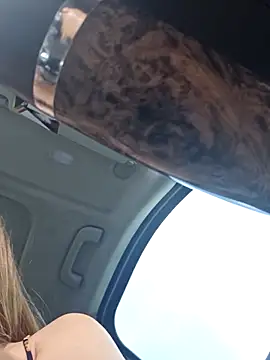 SkyelarSommer online show from March 30, 2026, 2:51 pm