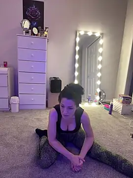 Snapshot of DominiqueX0 chatting on March 18, 2025, 3:22 pm DominiqueX0 online show from March 18, 2025, 3:22 pm