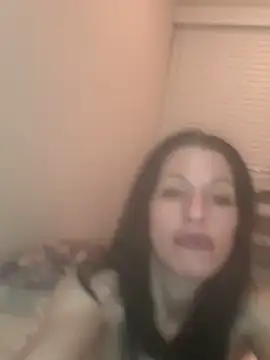 Snapshot of DominiqueX0 chatting on March 5, 2025, 5:40 am DominiqueX0 online show from March 5, 2025, 5:40 am