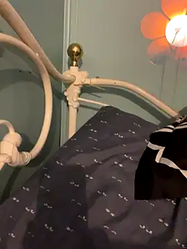 Snapshot of DominiqueX0 chatting on November 23, 2025, 9:58 pm DominiqueX0 online show from November 23, 2025, 9:58 pm