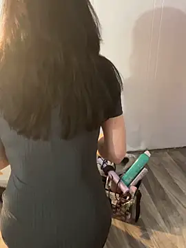 DominiqueX0 online show from March 26, 2026, 3:27 am