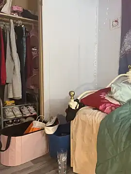 DominiqueX0 online show from March 13, 2026, 5:29 pm