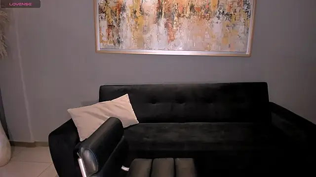 Snapshot of SunnyRivers chatting on November 18, 2025, 5:16 pm SunnyRivers online show from November 18, 2025, 5:16 pm