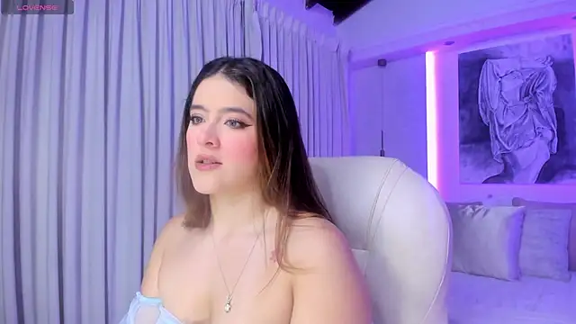 Snapshot of nathalie_rivers chatting on December 16, 2025, 11:25 am nathalie rivers online show from December 16, 2025, 11:25 am