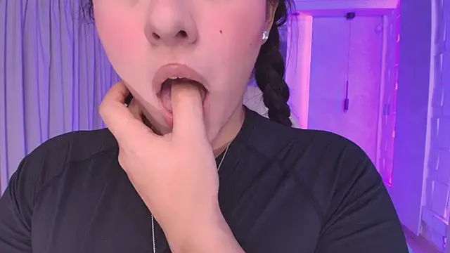 Snapshot of nathalie_rivers chatting on September 20, 2025, 11:15 am nathalie rivers online show from September 20, 2025, 11:15 am