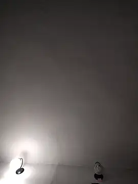 LissaThompsom online show from December 16, 2025, 1:32 am