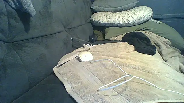 Snapshot of carlosxxx213 chatting on June 8, 2026, 7:36 pm carlosxxx213 online show from June 8, 2026, 7:36 pm