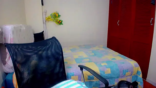 akai krazna online show from September 15, 2025, 11:27 pm