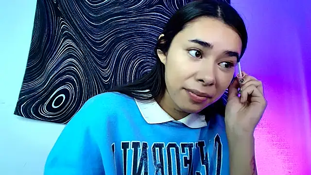 Snapshot of AmyOlimpo chatting on July 8, 2026, 10:32 pm AmyOlimpo online show from July 8, 2026, 10:32 pm