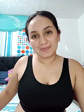 Angeelus2 online show from March 6, 2025, 5:33 pm