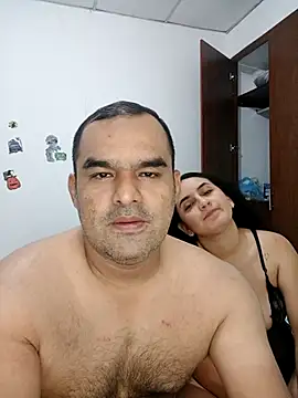 Snapshot of Angeelus2 chatting on November 9, 2025, 4:22 pm Angeelus2 online show from November 9, 2025, 4:22 pm