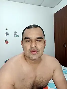 Snapshot of Angeelus2 chatting on November 7, 2025, 2:27 am Angeelus2 online show from November 7, 2025, 2:27 am