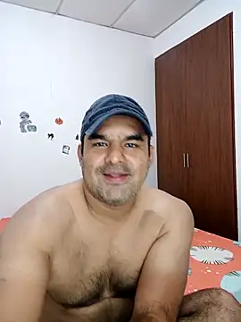 Snapshot of Angeelus2 chatting on December 5, 2025, 4:27 pm Angeelus2 online show from December 5, 2025, 4:27 pm