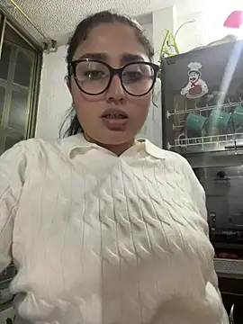 Snapshot of croftsmila chatting on July 13, 2026, 1:05 am croftsmila online show from July 13, 2026, 1:05 am