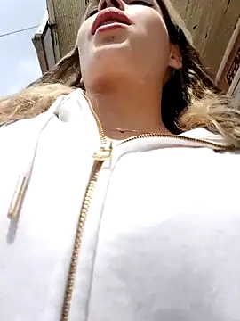 Snapshot of Misscata1106 chatting on November 14, 2025, 6:00 pm Misscata1106 online show from November 14, 2025, 6:00 pm