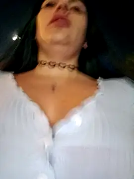 Snapshot of Misscata1106 chatting on December 12, 2024, 11:25 pm Misscata1106 online show from December 12, 2024, 11:25 pm