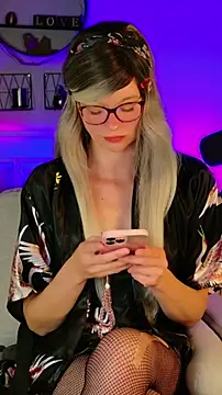 Snapshot of Kittychatte chatting on May 7, 2026, 8:01 pm Kittychatte online show from May 7, 2026, 8:01 pm