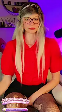 Snapshot of Kittychatte chatting on April 16, 2026, 1:45 pm Kittychatte online show from April 16, 2026, 1:45 pm
