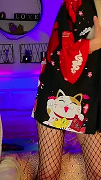 Snapshot of Kittychatte chatting on May 10, 2026, 12:42 pm Kittychatte online show from May 10, 2026, 12:42 pm