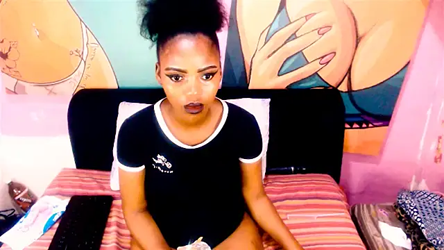 Snapshot of EroticDesiresxxx chatting on September 15, 2025, 5:13 pm EroticDesiresxxx online show from September 15, 2025, 5:13 pm