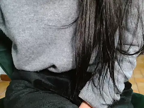 patatinahot87 online show from January 9, 2026, 5:53 pm