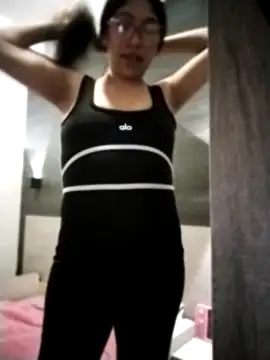 Umaru uwu online show from April 13, 2026, 2:15 am