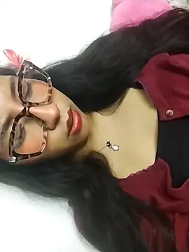 Snapshot of Umaru_uwu chatting on November 19, 2025, 6:35 am Umaru uwu online show from November 19, 2025, 6:35 am