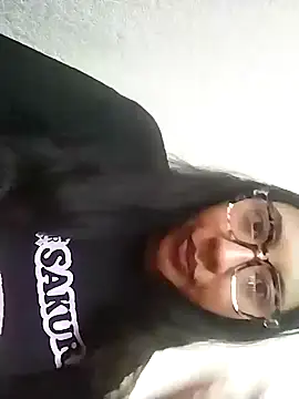 Snapshot of Umaru_uwu chatting on November 20, 2025, 7:03 pm Umaru uwu online show from November 20, 2025, 7:03 pm