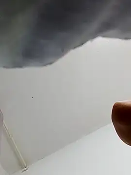 Snapshot of Umaru_uwu chatting on November 12, 2025, 6:50 am Umaru uwu online show from November 12, 2025, 6:50 am