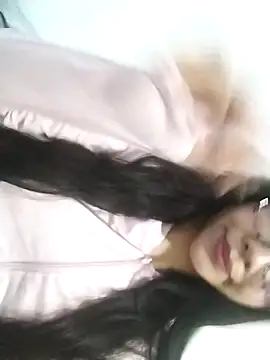 Snapshot of Umaru_uwu chatting on November 24, 2025, 1:16 am Umaru uwu online show from November 24, 2025, 1:16 am