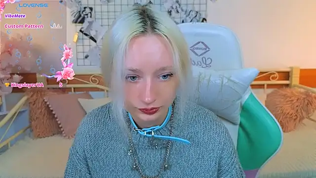 Snapshot of Katia_Kim chatting on March 28, 2026, 6:25 am Katia Kim online show from March 28, 2026, 6:25 am