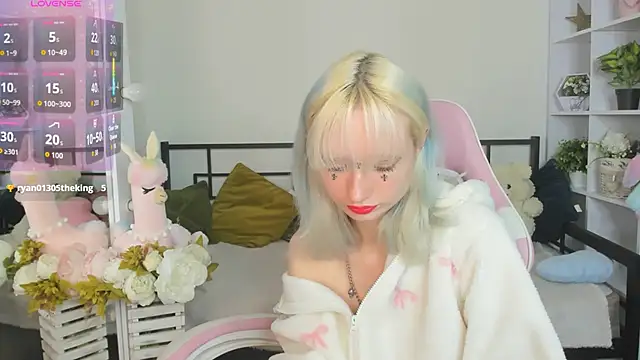 Snapshot of Katia_Kim chatting on May 4, 2026, 5:27 pm Katia Kim online show from May 4, 2026, 5:27 pm