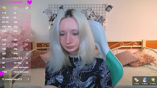 Snapshot of Katia_Kim chatting on April 8, 2026, 5:09 am Katia Kim online show from April 8, 2026, 5:09 am