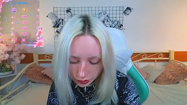 Snapshot of Katia_Kim chatting on March 25, 2026, 6:46 am Katia Kim online show from March 25, 2026, 6:46 am