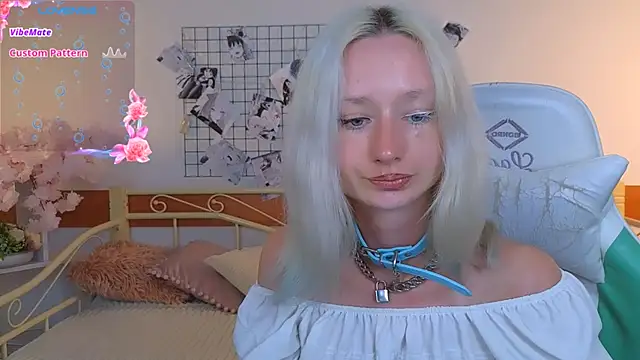 Snapshot of Katia_Kim chatting on March 21, 2026, 6:36 am Katia Kim online show from March 21, 2026, 6:36 am