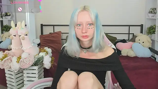 Snapshot of Katia_Kim chatting on April 27, 2026, 5:27 am Katia Kim online show from April 27, 2026, 5:27 am