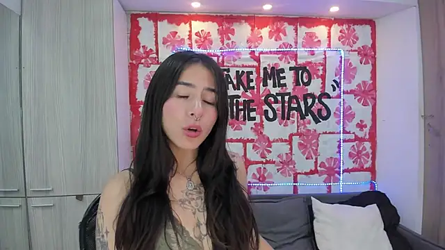 Mhelanny2 online show from March 14, 2025, 10:29 am