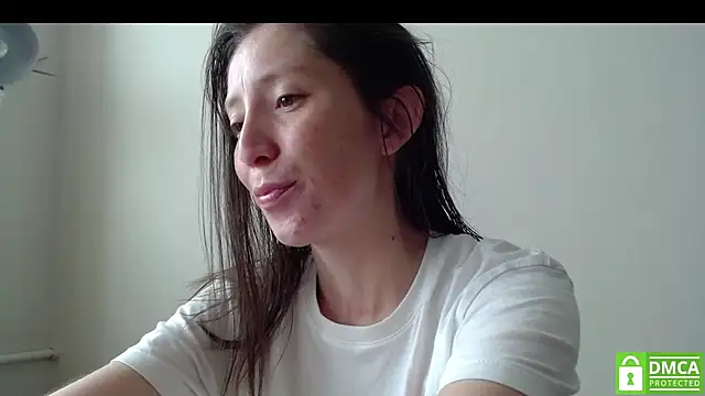 Snapshot of Sophi_Cute chatting on September 29, 2025, 5:58 am Sophi Cute online show from September 29, 2025, 5:58 am