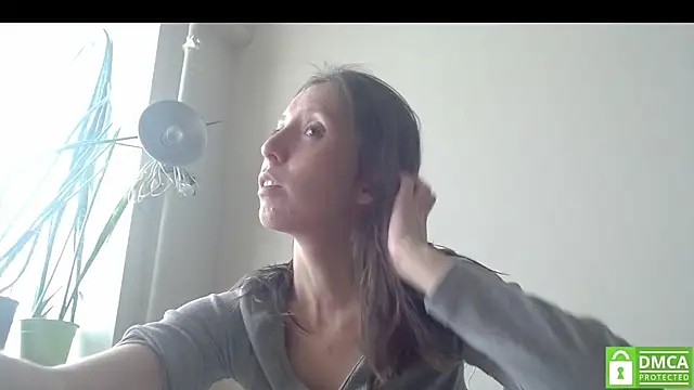 Snapshot of Sophi_Cute chatting on September 20, 2025, 9:25 am Sophi Cute online show from September 20, 2025, 9:25 am