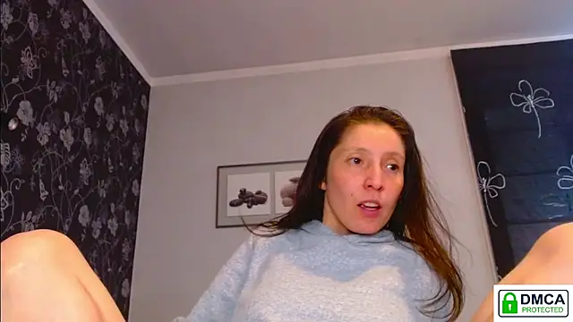 Sophi Cute online show from March 25, 2026, 1:43 pm