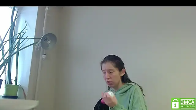 Snapshot of Sophi_Cute chatting on November 9, 2025, 8:40 am Sophi Cute online show from November 9, 2025, 8:40 am