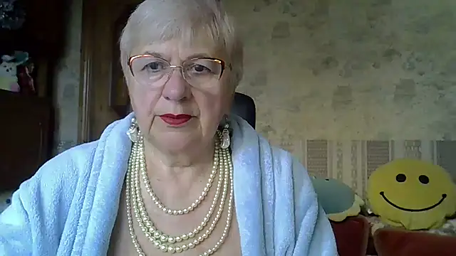 Snapshot of SweetCherry27 chatting on April 26, 2026, 4:54 am SweetCherry27 online show from April 26, 2026, 4:54 am