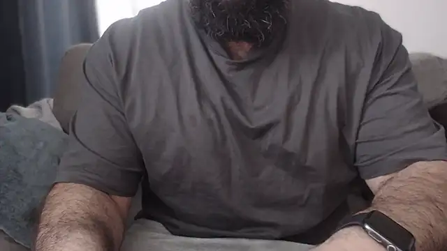 hugemachohandsome online show from February 28, 2026, 8:58 am