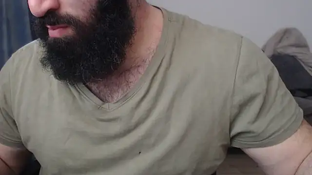 Snapshot of hugemachohandsome chatting on April 6, 2026, 10:05 am hugemachohandsome online show from April 6, 2026, 10:05 am