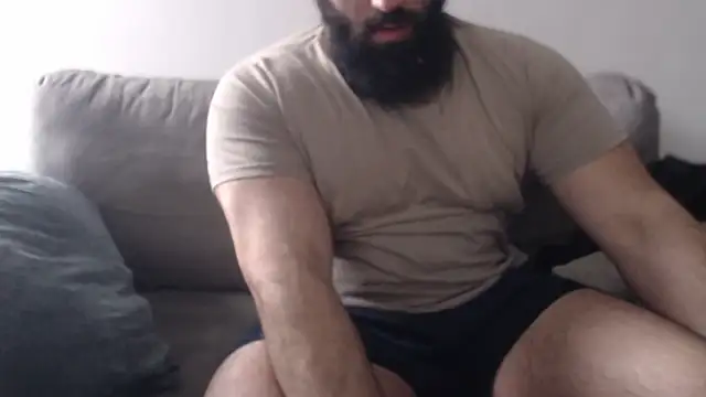 Snapshot of hugemachohandsome chatting on April 10, 2026, 7:26 am hugemachohandsome online show from April 10, 2026, 7:26 am