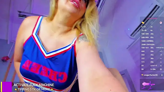 Snapshot of Miss_Pawi chatting on March 14, 2025, 4:54 am Miss Pawi online show from March 14, 2025, 4:54 am