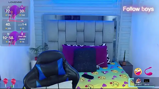 evelin zaens online show from December 3, 2025, 3:51 am