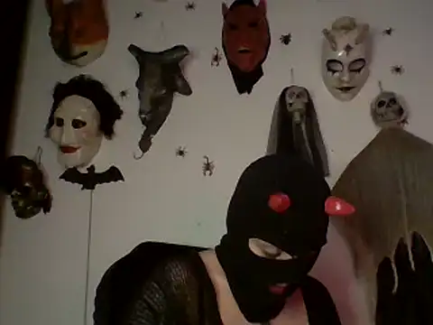 FeticheMacabre online show from March 16, 2025, 7:04 am