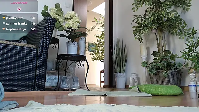 Squirtmania online show from March 9, 2025, 7:45 am